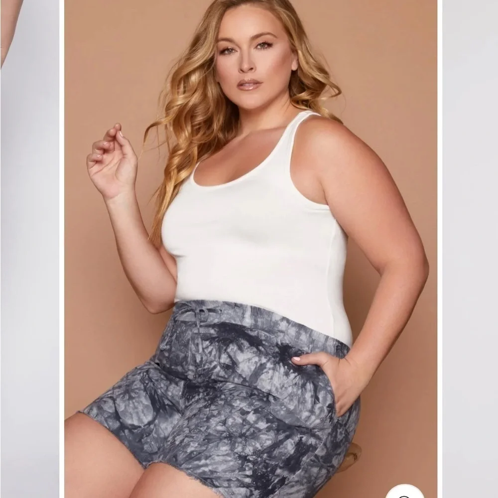 Royalty for Me linen blend lounge blue tie dye shorts NEW elastic waist